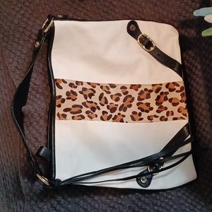 Emma Fox 🦊Leopard print white leather Hobo Satchel Bag 🎒1/2 Off 💲